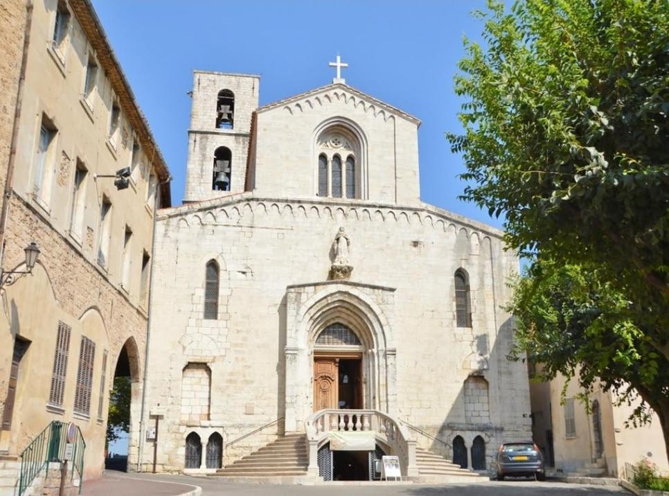 7 Couchages Aux Portes Des Celebres Parfumeries Wifi Grasse Bagian luar foto